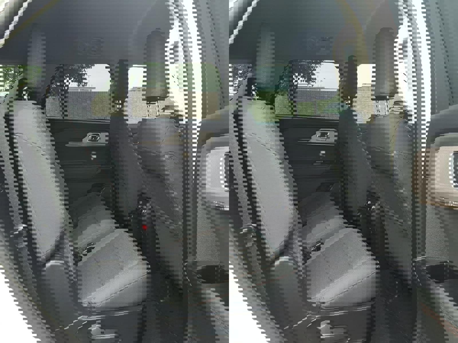 Certified 2025 Ford Explorer Active image 14