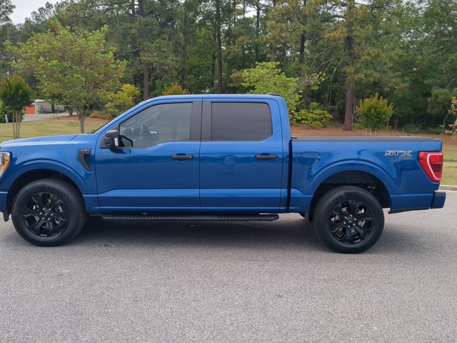Certified 2022 Ford F150 XL w/ STX Black Appearance Package AWD/4WD image 7