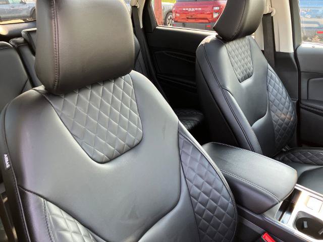 Certified 2024 Ford Edge Titanium AWD/4WD image 23