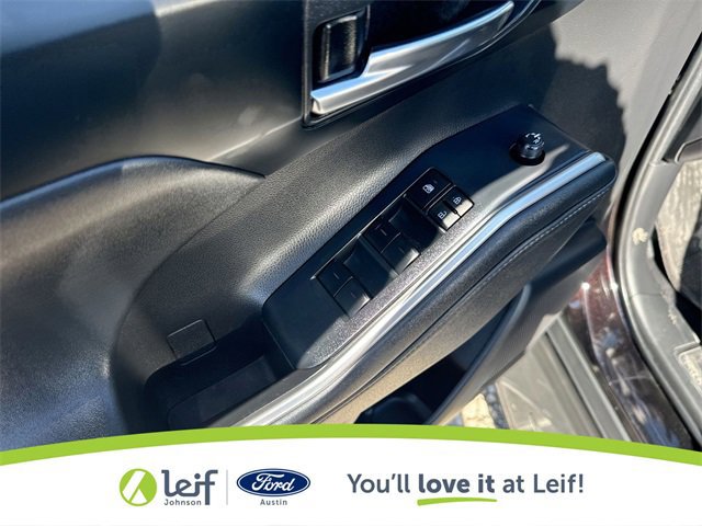 Used 2022 Toyota Highlander XLE image 20