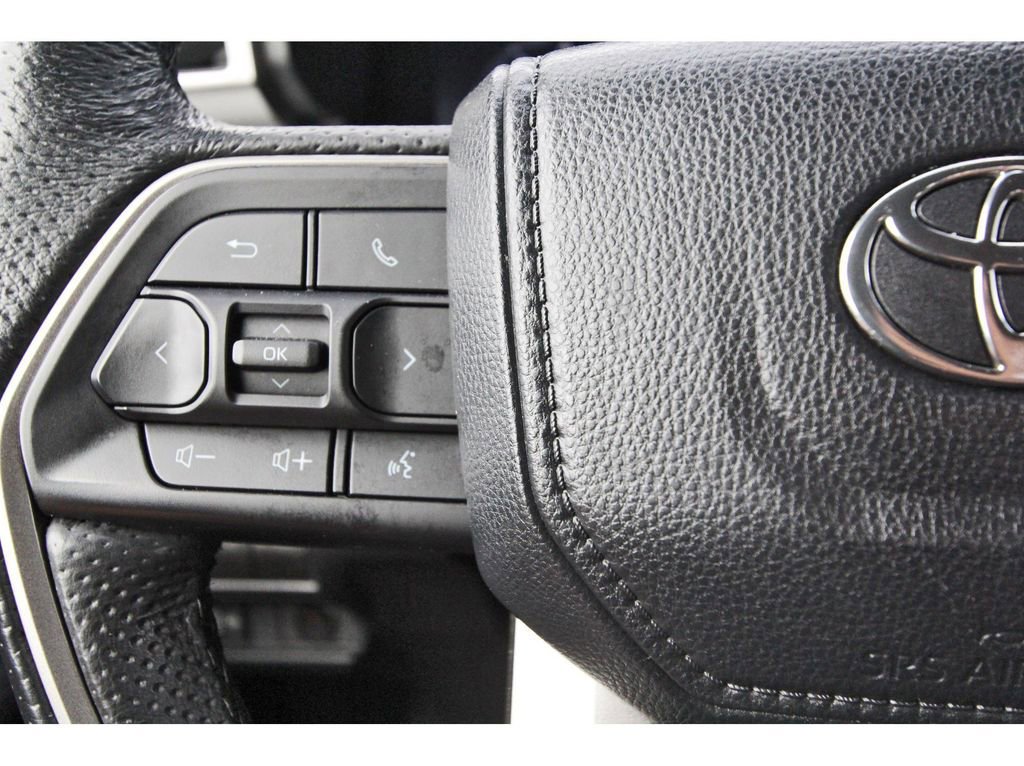 Used 2024 Toyota Tacoma TRD Off-Road image 19