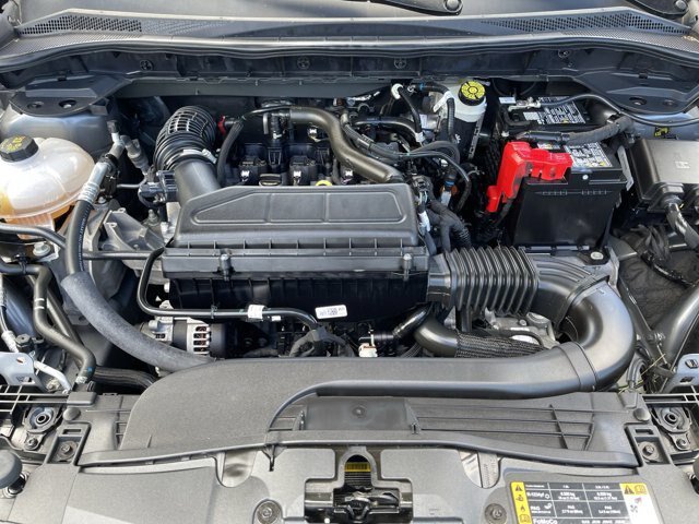 Certified 2025 Ford Escape Active AWD/4WD image 3