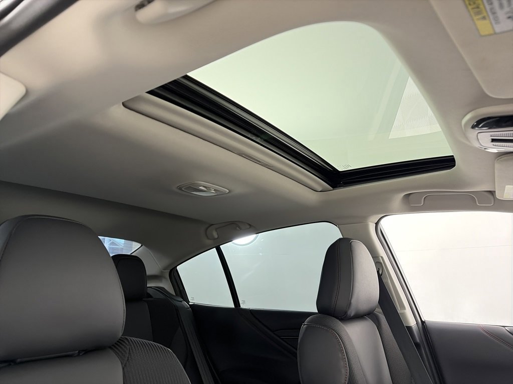 Used 2025 Subaru Legacy Sport image 32