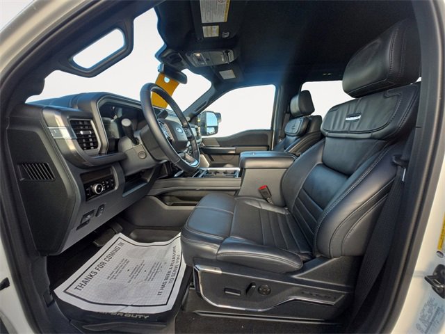 Certified 2025 Ford F450 Platinum w/ FX4 Off-Road Package image 9
