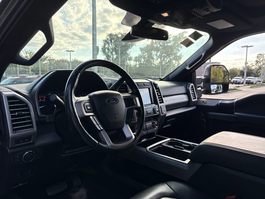 Certified 2019 Ford F350 Platinum w/ Platinum Ultimate Package image 10