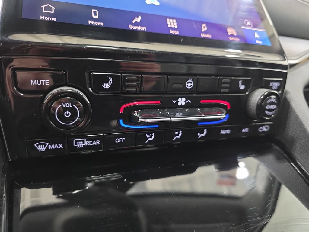 Used 2021 Jeep Grand Cherokee L Limited AWD/4WD image 23