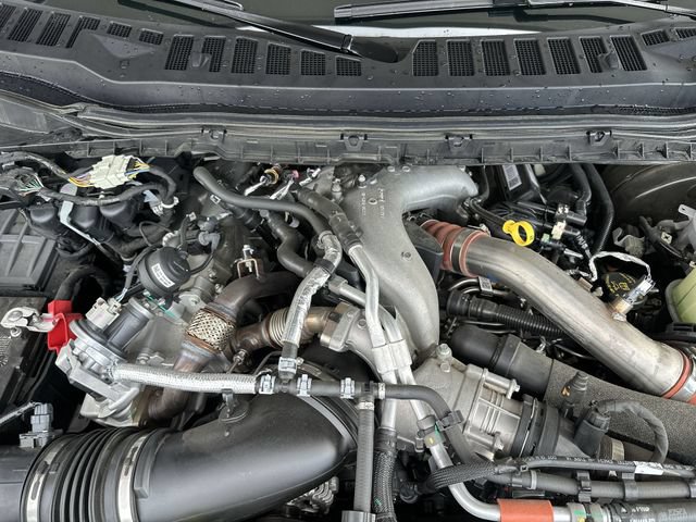 Certified 2025 Ford F350 Platinum w/ FX4 Off-Road Package AWD/4WD image 28