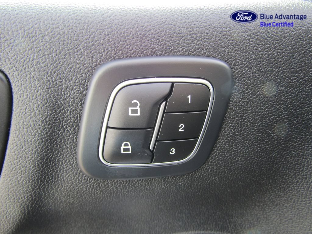 Certified 2023 Ford Escape ST-Line Select w/ Tech Pack #2 AWD/4WD image 30