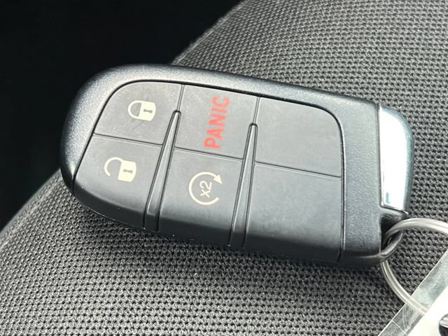 Used 2023 Jeep Renegade Altitude w/ Convenience Group I AWD/4WD image 30