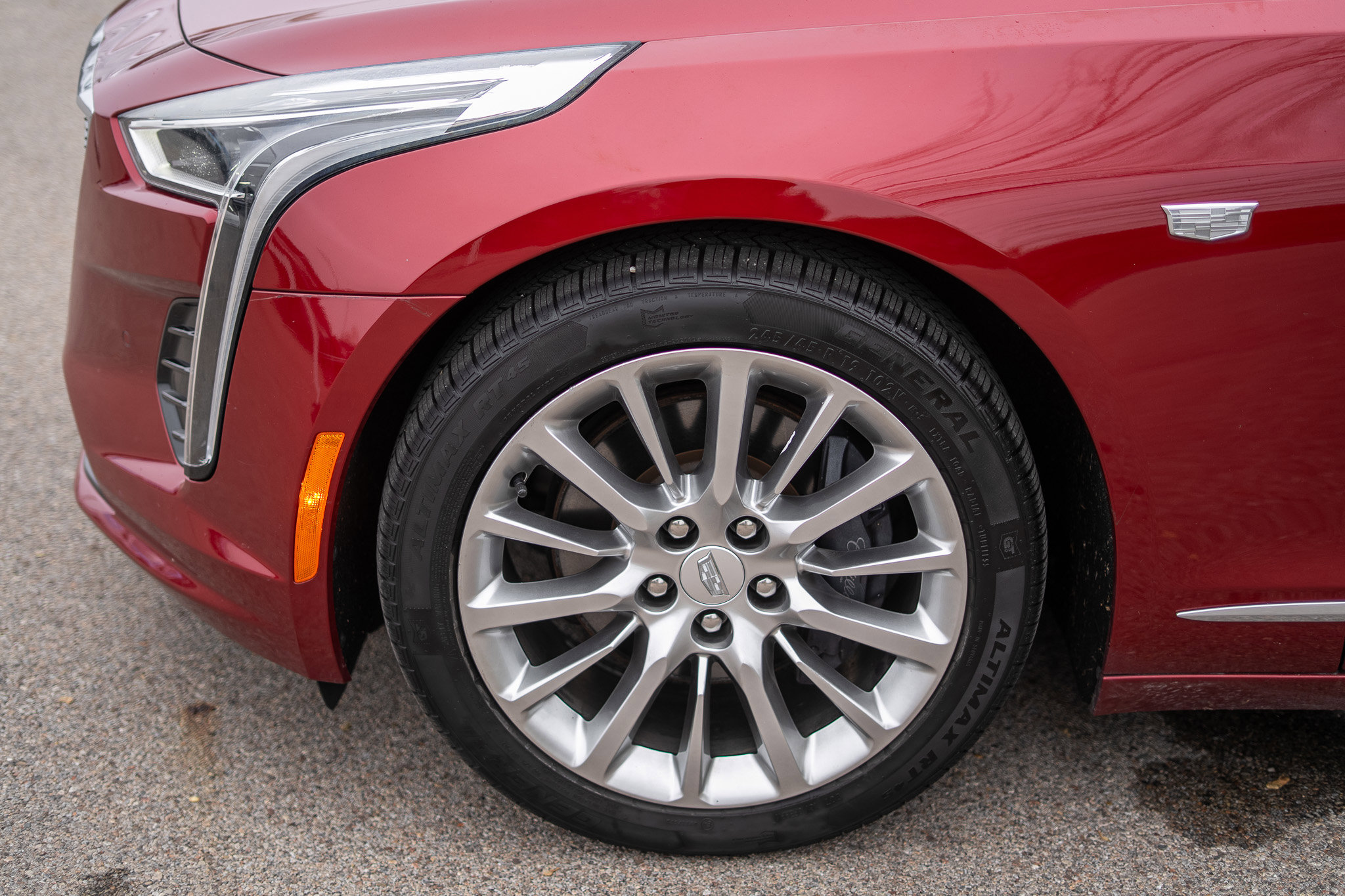 Used 2019 Cadillac CT6 Luxury w/ Driver Awareness Package image 9