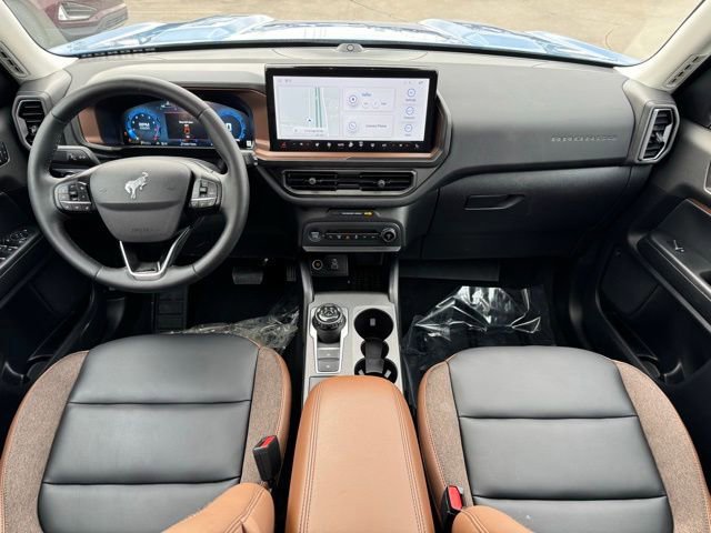 Certified 2025 Ford Bronco Sport Outer Banks w/ Outer Banks Tech Package+ AWD/4WD image 13