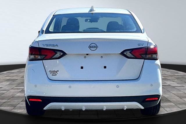 Used 2024 Nissan Versa SV FWD image 4