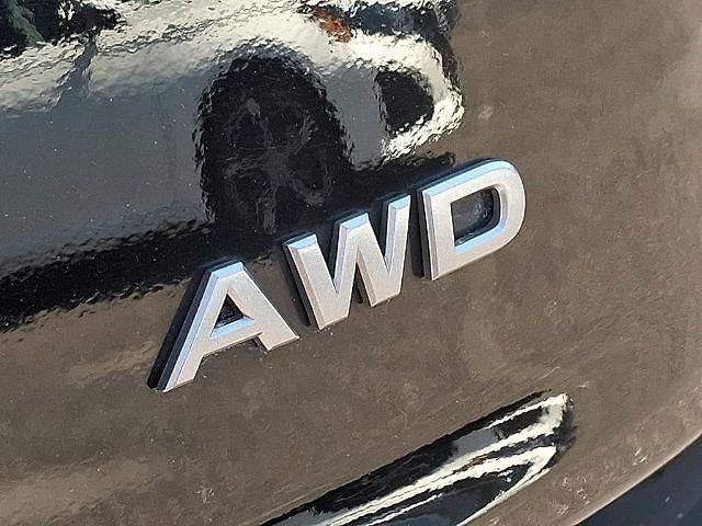 Used 2024 Nissan Rogue S AWD/4WD image 25