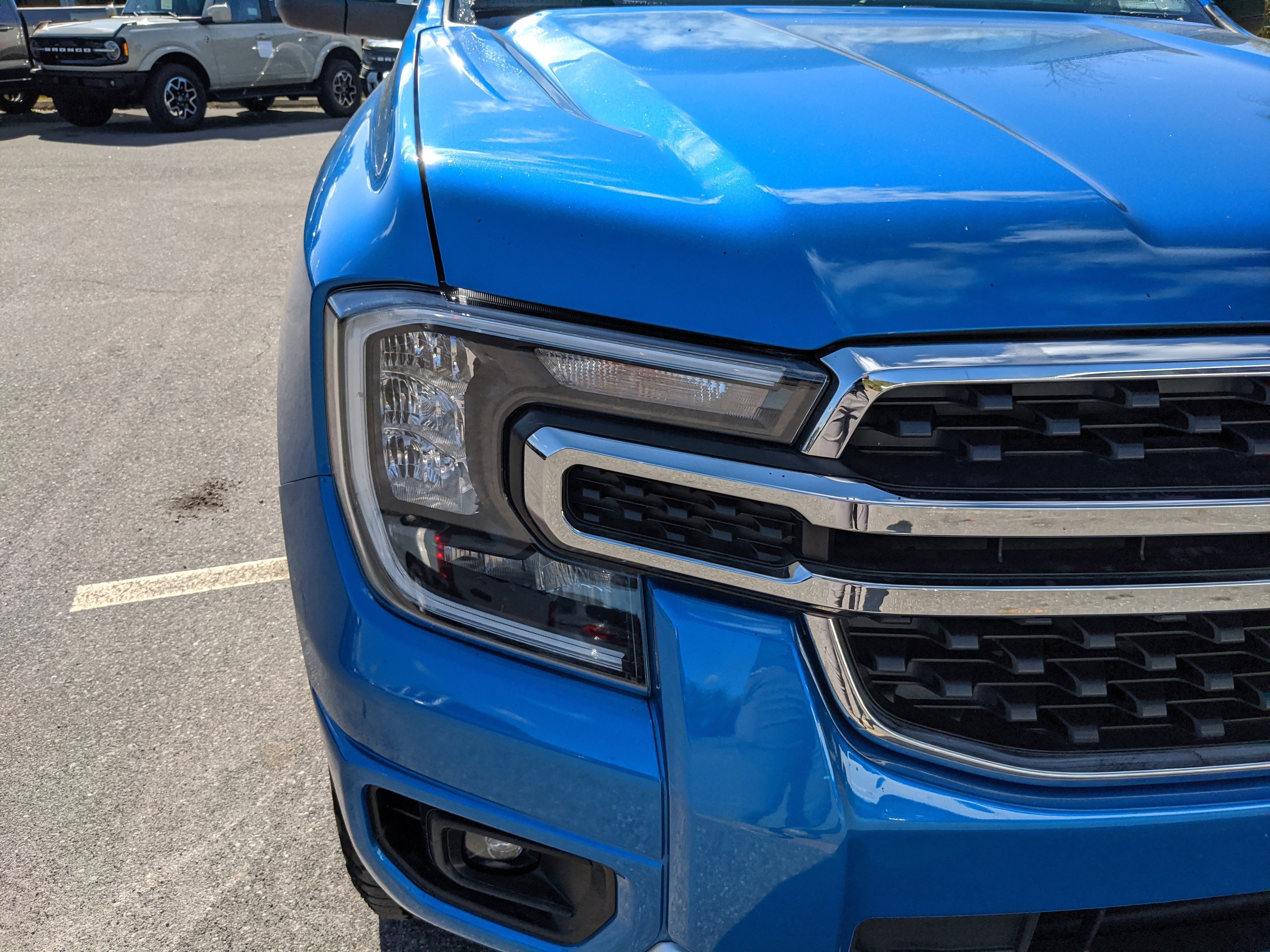 Certified 2025 Ford Ranger XLT w/ Chrome Accent Package image 11