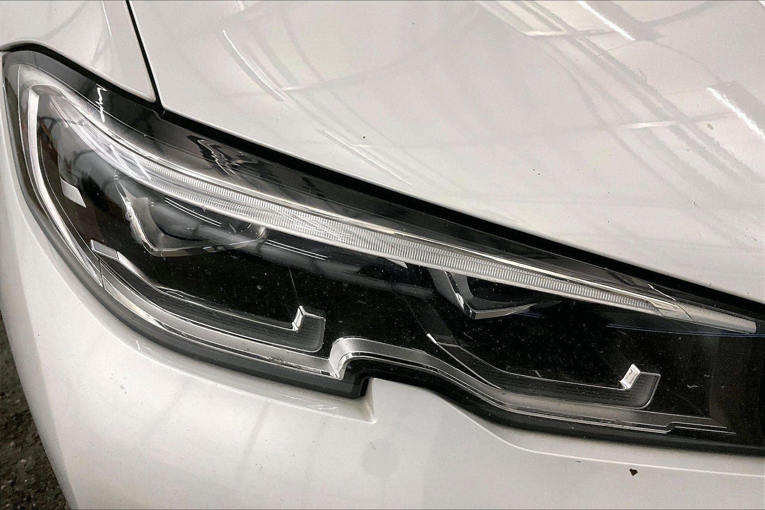 Used 2020 BMW 330i xDrive Sedan w/ Convenience Package image 27