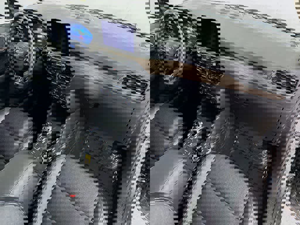 Certified 2020 Ford Escape Titanium image 34