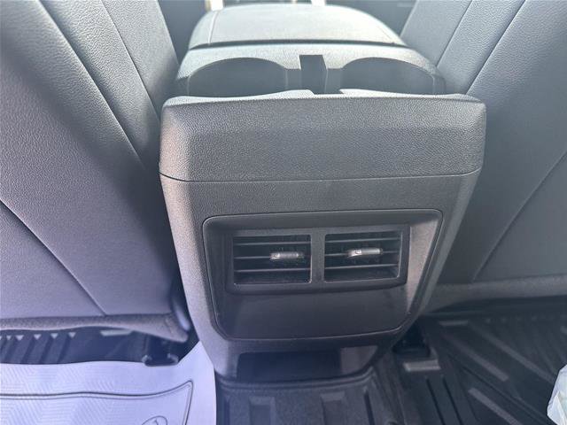 Used 2026 Chevrolet Colorado Trail Boss AWD/4WD image 17