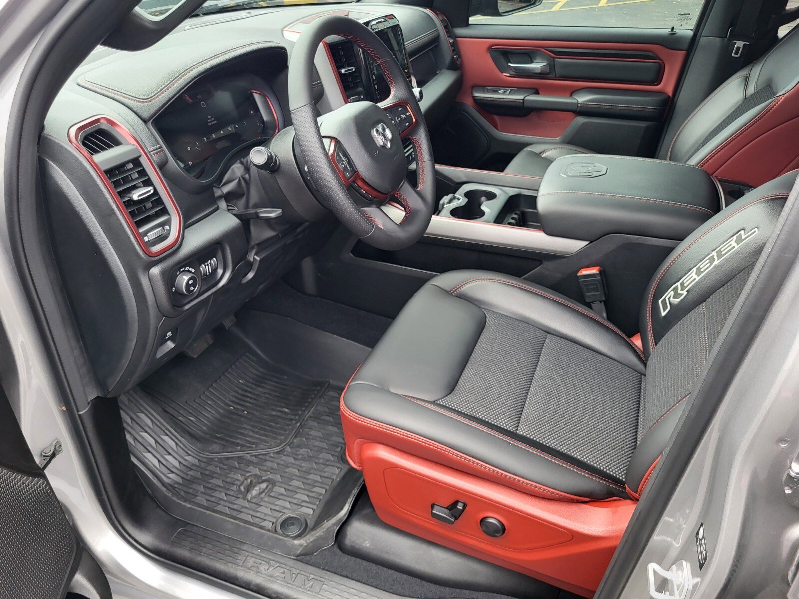 Used 2025 RAM 1500 Rebel AWD/4WD image 21