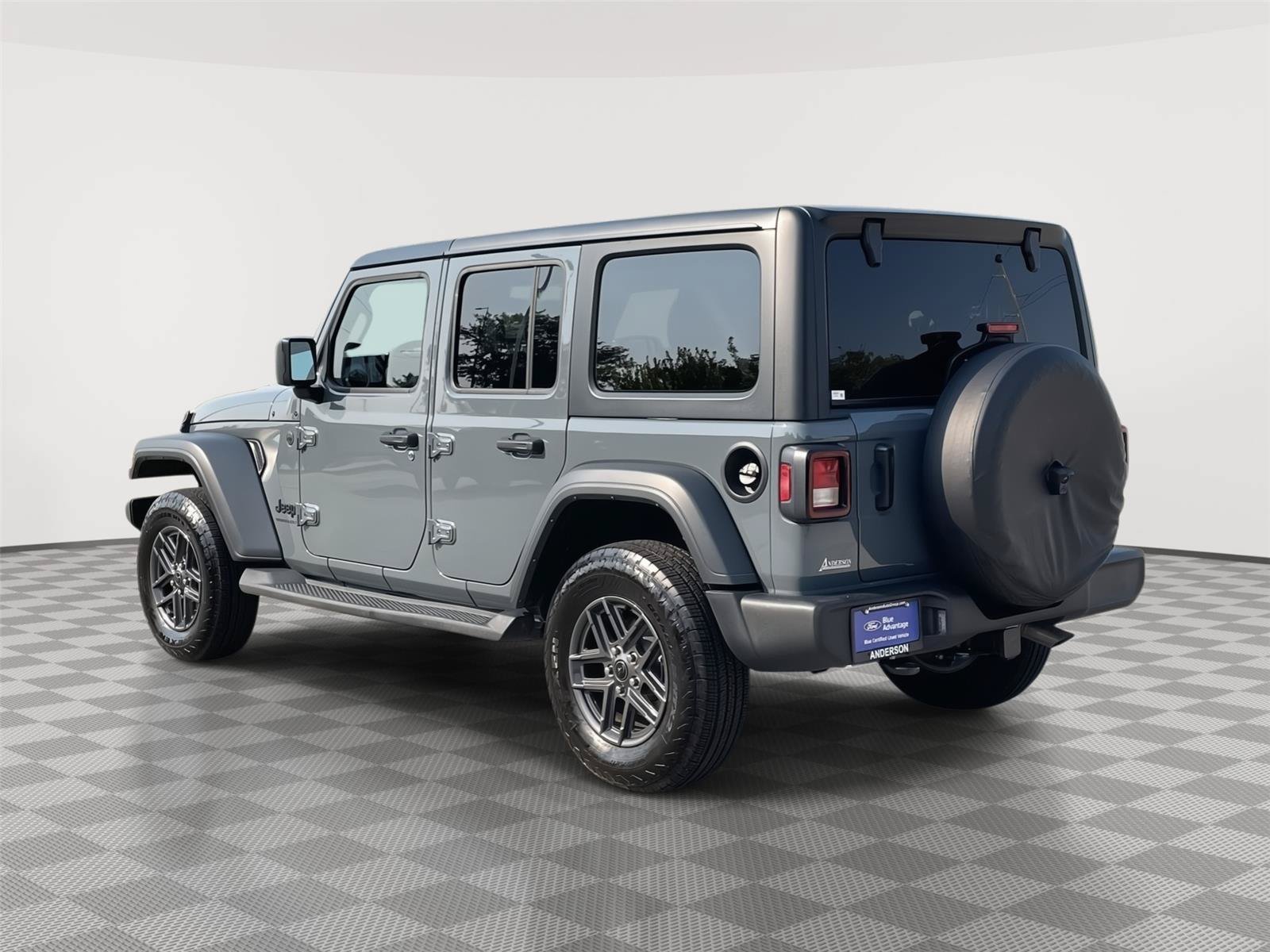 Used 2025 Jeep Wrangler Unlimited Sport AWD/4WD image 9