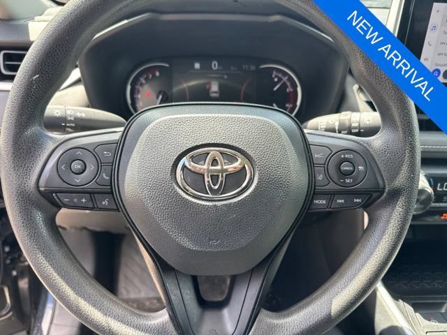 Used 2024 Toyota RAV4 XLE AWD/4WD image 19