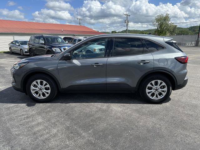Certified 2025 Ford Escape Active FWD image 3