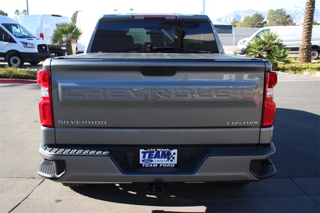 Used 2021 Chevrolet Silverado 1500 Custom image 6