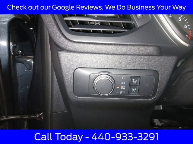 Certified 2022 Ford Escape SE w/ Cold Weather Package image 32