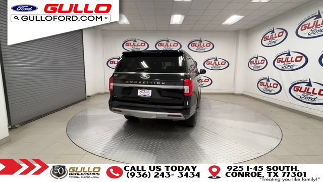 Certified 2024 Ford Expedition XLT RWD image 4