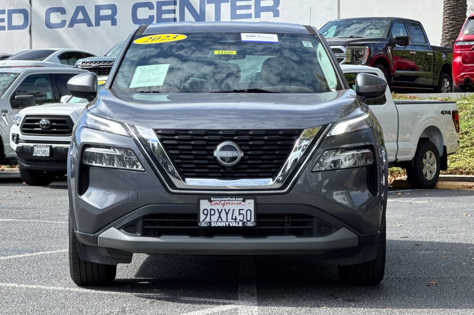 Used 2023 Nissan Rogue SV AWD/4WD image 10