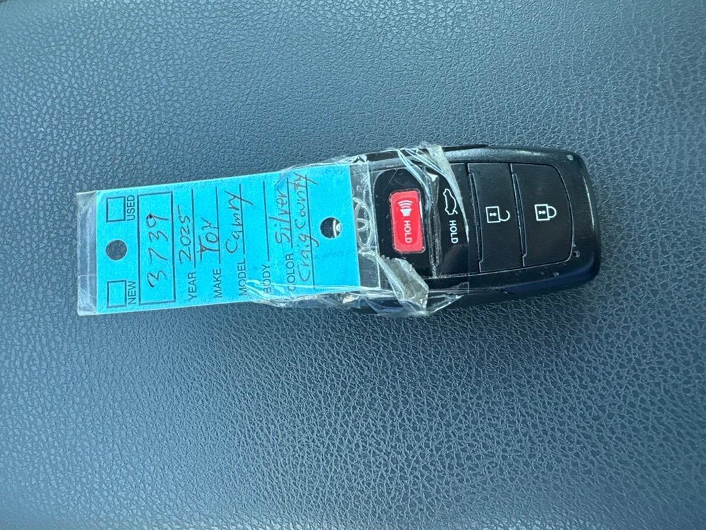 Used 2025 Toyota Camry LE FWD image 12