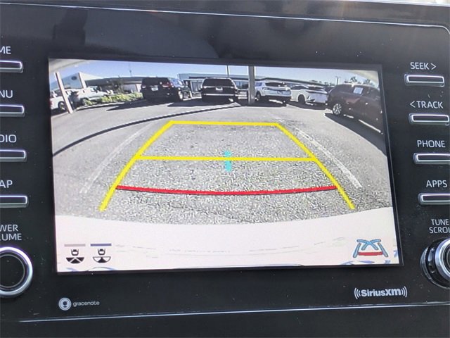 Used 2021 Toyota Camry SE image 18