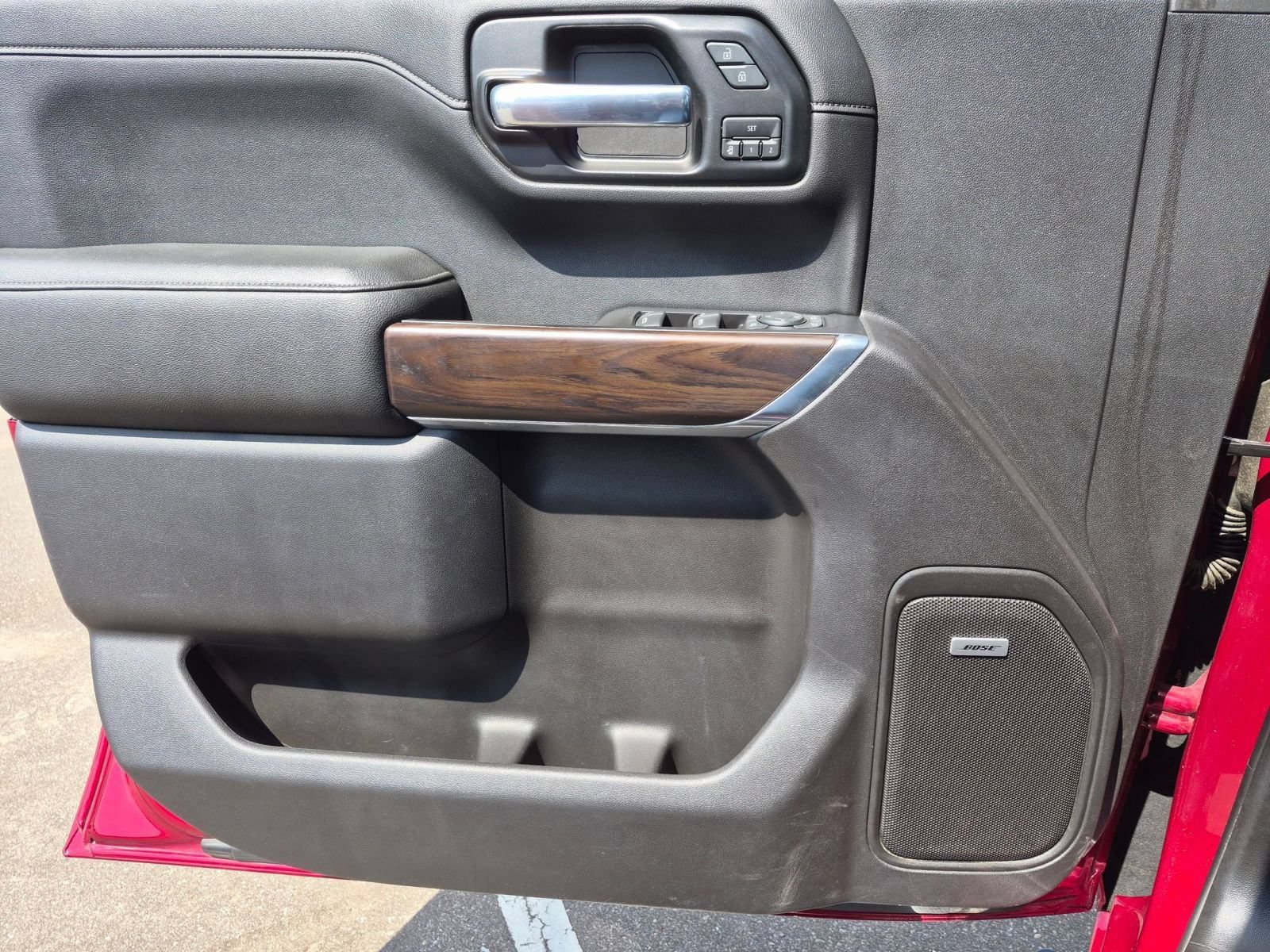 Used 2019 GMC Sierra 1500 SLT w/ SLT Premium Plus Package AWD/4WD image 15