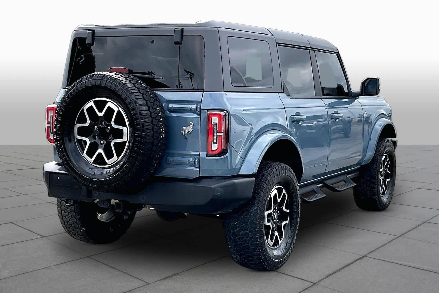 Certified 2024 Ford Bronco Outer Banks AWD/4WD image 13