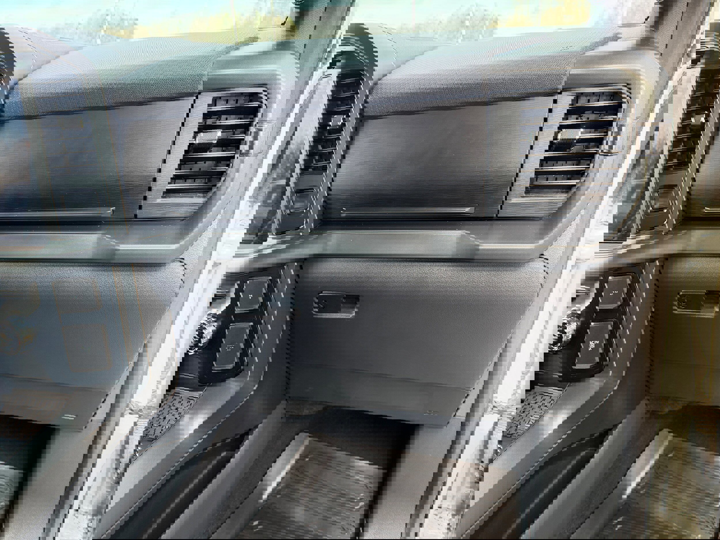 Certified 2024 Ford F150 XLT w/ Equipment Group 303A High image 25