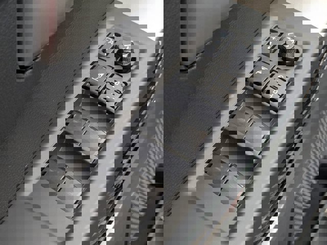 Used 2025 Toyota Tundra Limited image 16