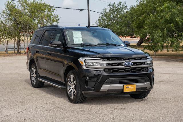 Certified 2023 Ford Expedition XLT RWD image 2