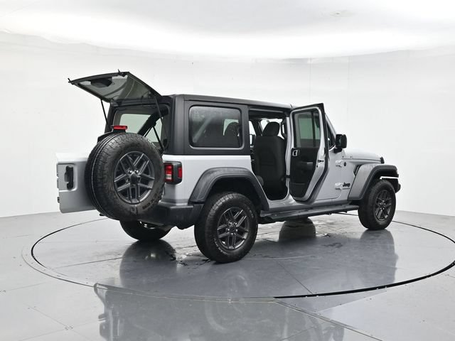 Used 2024 Jeep Wrangler Unlimited Sport AWD/4WD image 53