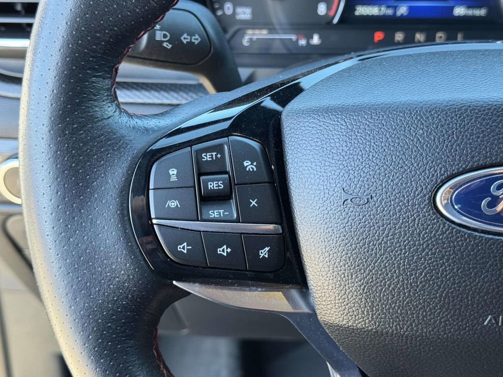 Certified 2023 Ford Explorer ST-Line w/ Class IV Trailer Tow Package image 15