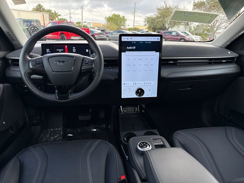 Certified 2023 Ford Mustang Mach-E Premium image 9
