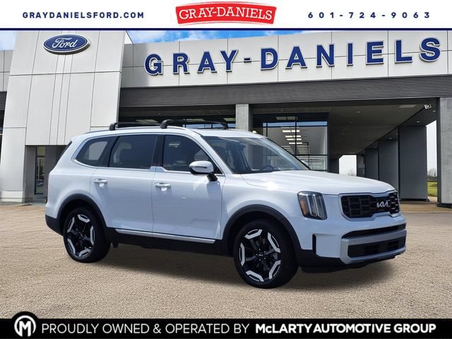 Used 2024 Kia Telluride S w/ S Sunroof Package FWD 360° Tour
