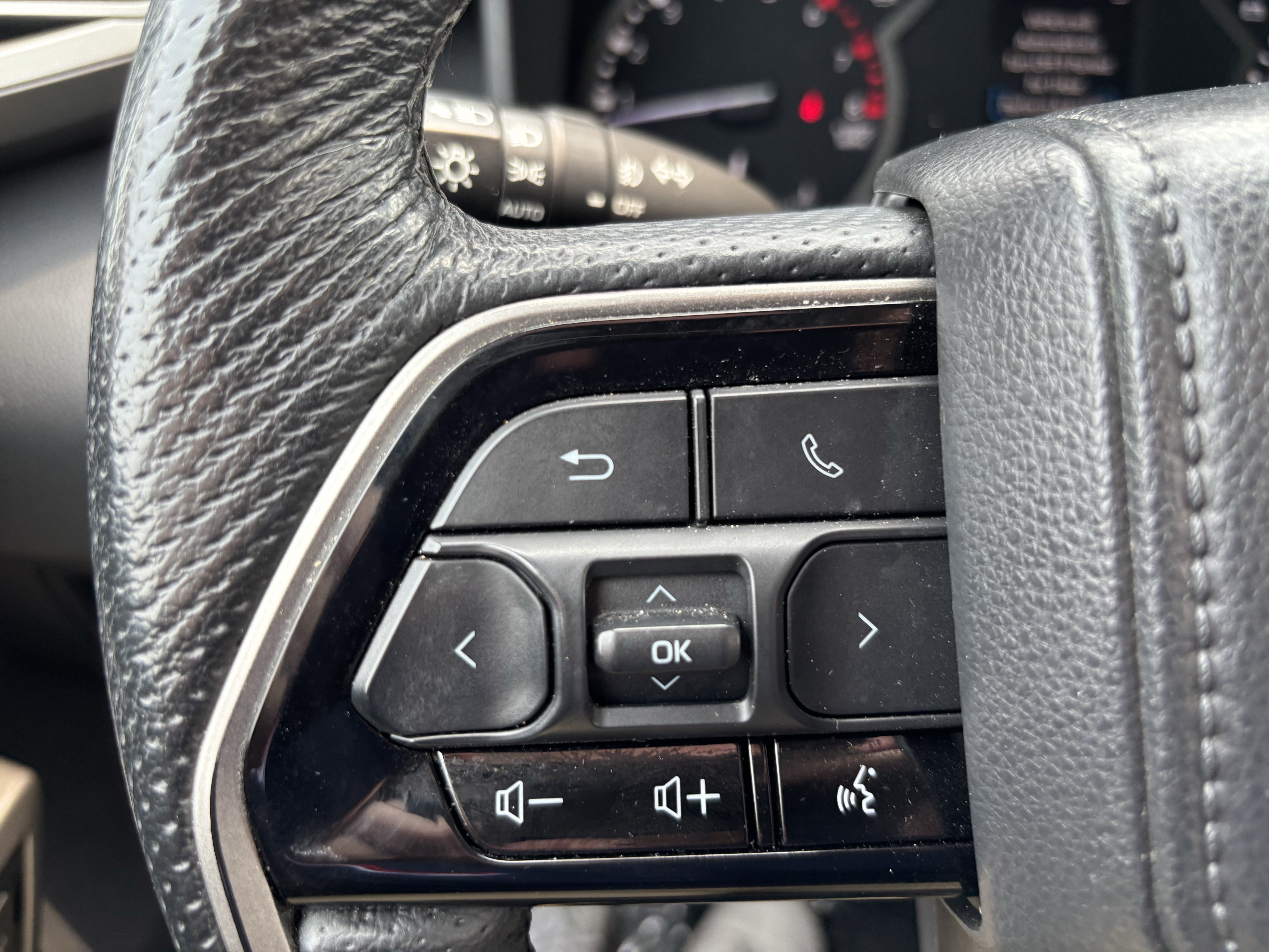 Used 2022 Toyota Tundra Limited AWD/4WD image 21