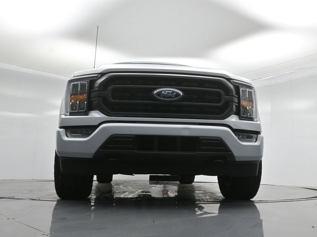 Certified 2022 Ford F150 XLT w/ Equipment Group 302A High image 45