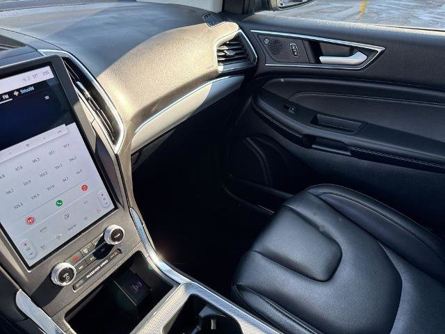 Certified 2021 Ford Edge Titanium image 38