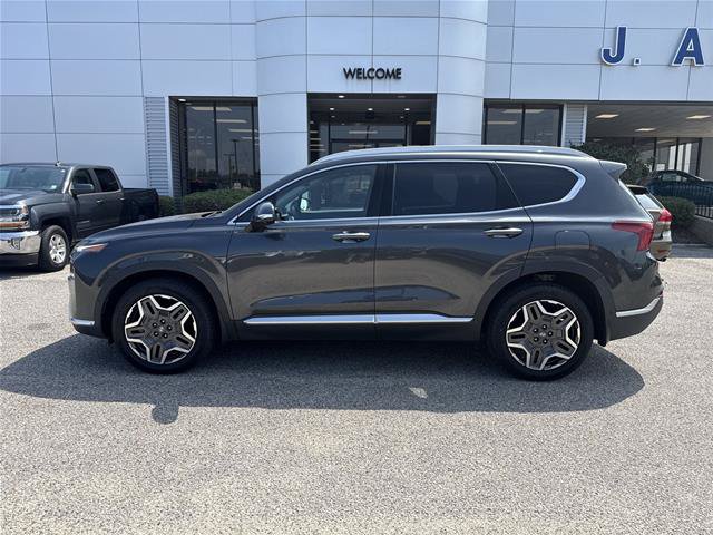 Used 2023 Hyundai Santa Fe Limited FWD image 2