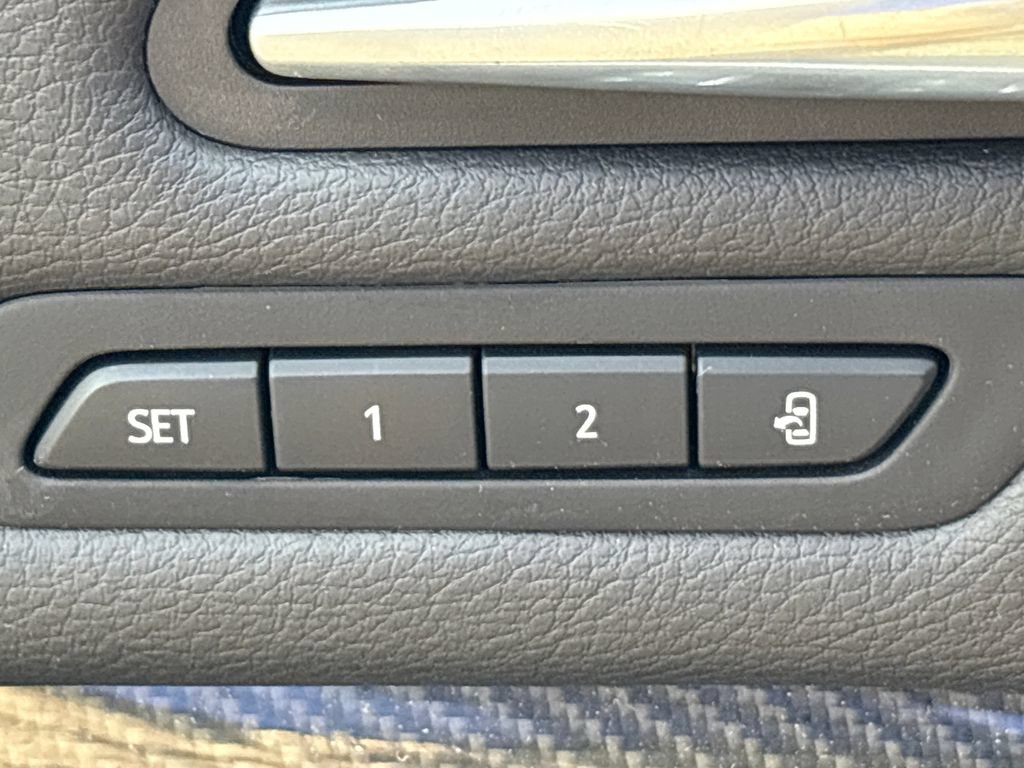 Used 2020 Cadillac XT4 Sport FWD image 29