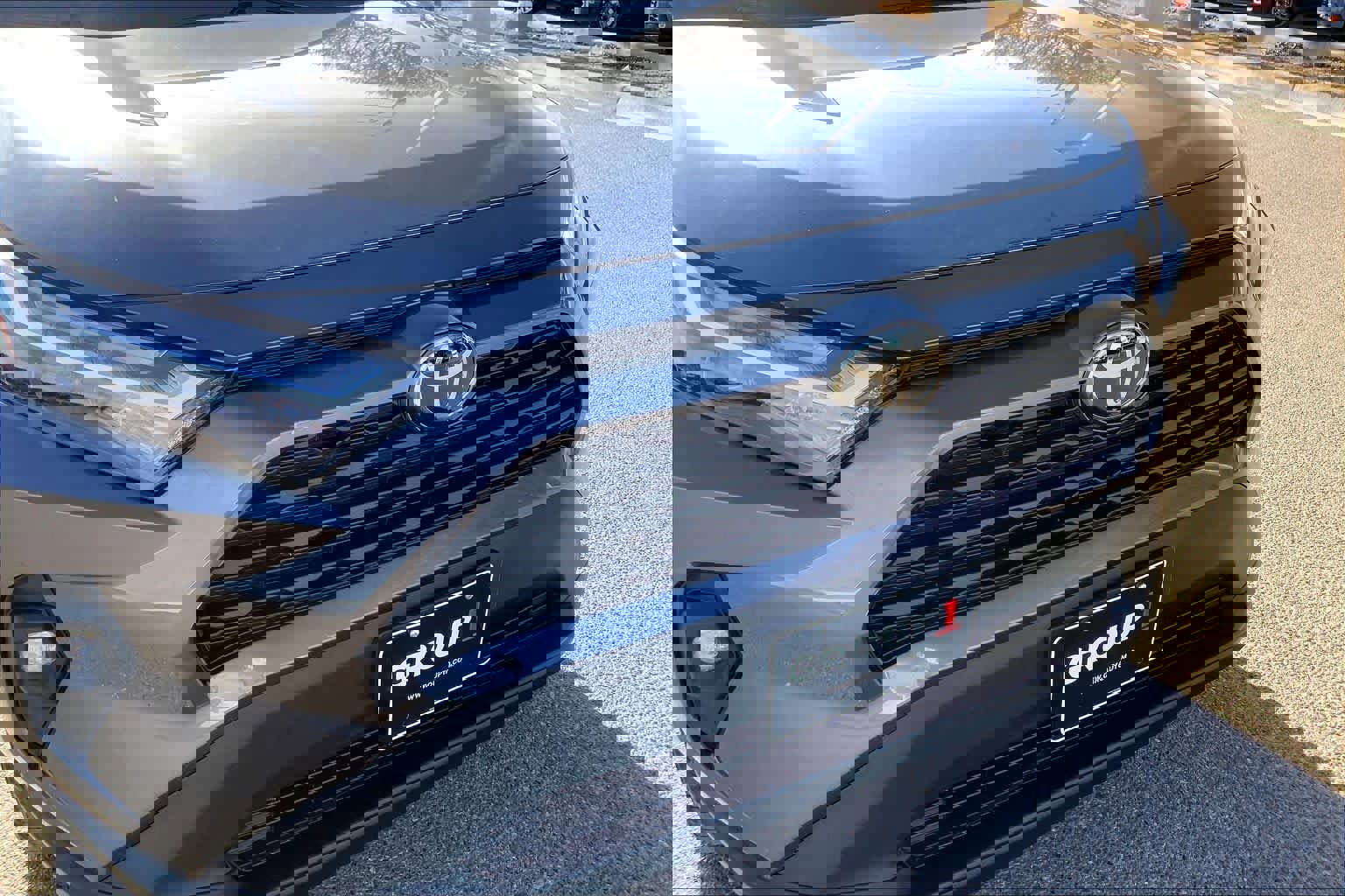 Used 2024 Toyota RAV4 XLE Premium image 29