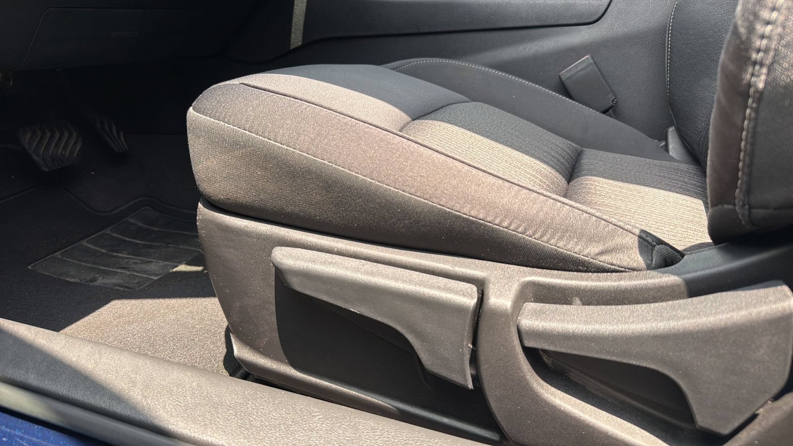 Used 2022 Nissan Altima 2.5 S FWD image 5