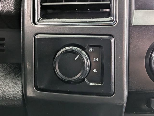 Certified 2018 Ford F150 XLT w/ Equipment Group 302A Luxury AWD/4WD image 31