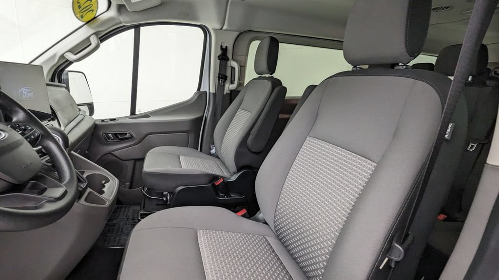 Certified 2025 Ford Transit 350 XLT RWD image 2