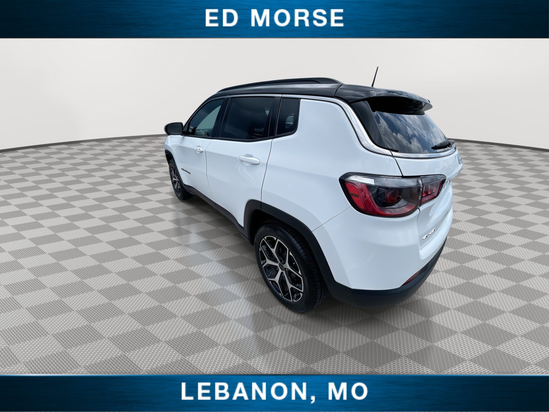 Used 2025 Jeep Compass Limited AWD/4WD image 6